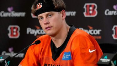 Bengals QB Joe Burrow expects to play in opener vs. Browns