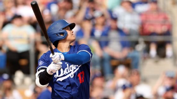 Shohei Ohtani launches first homer in Dodgers spring debut